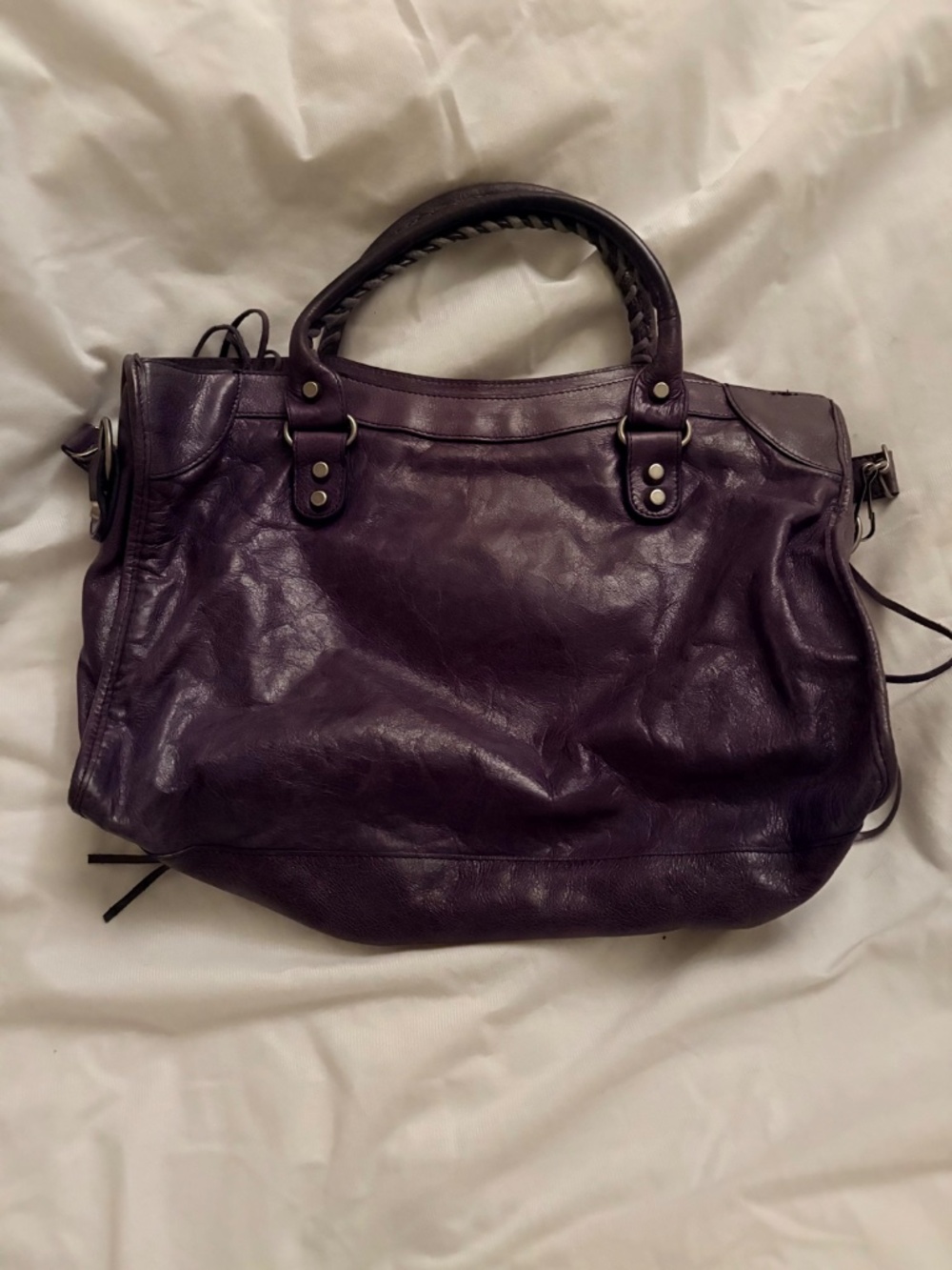 Yummy Purple Italian Distressed Leather Vintage Tote Bag!! - Picture 2 of 15